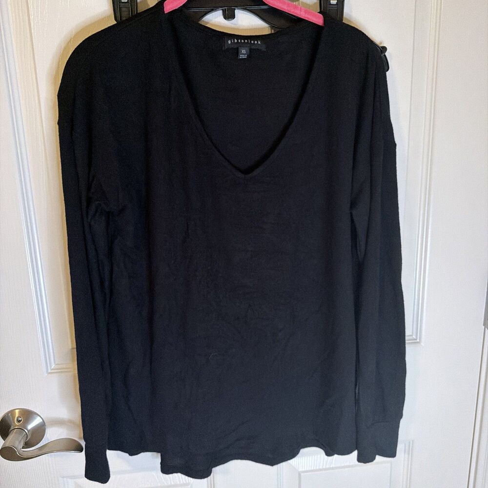 Gibson Look Women's Blouse Black Size XS Long Sleeve V-neck Soft Pullover